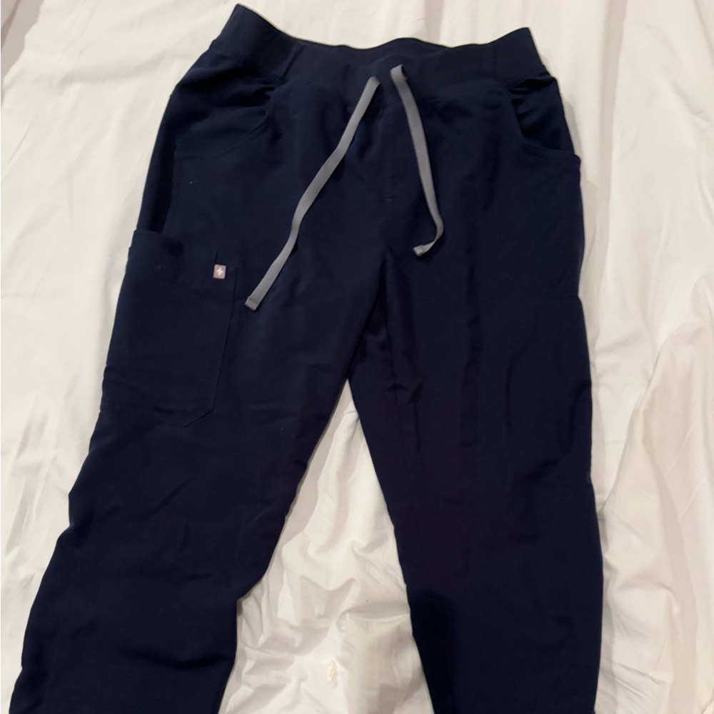 Figs Women's Navy Blue Kade large petite